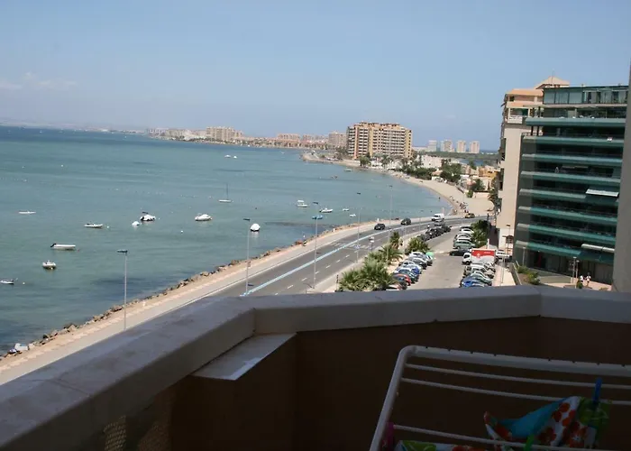 Residencial Isla Grosa